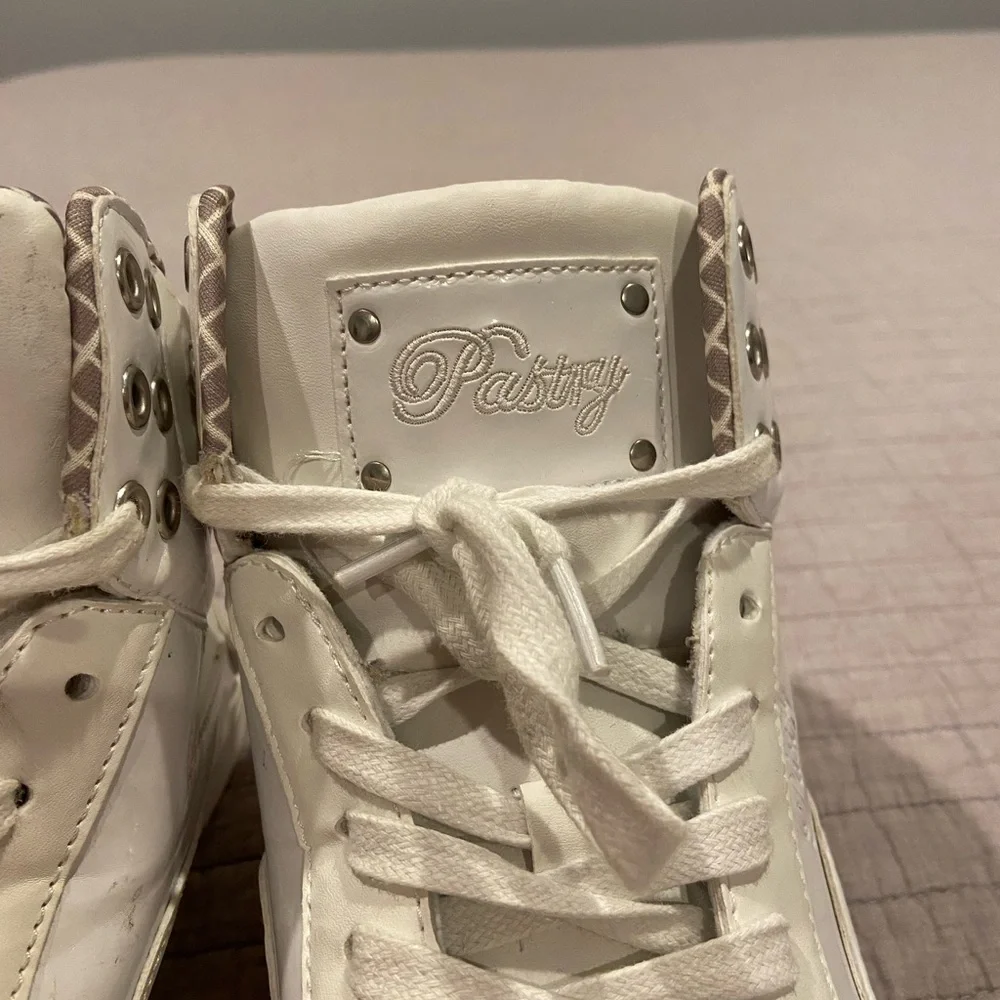 Pastry White High-Top Sneakers | Size 8 | Streetwear Athleisure